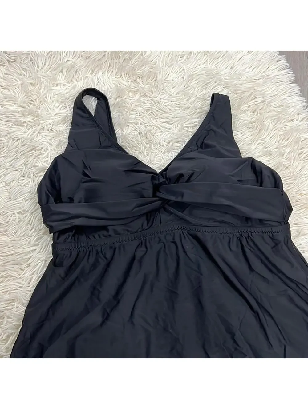 Raisins Women's Tranquilo Solid Lucia Plus Size Swim Dress